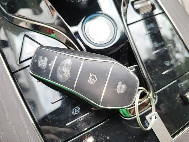 BYD Han 2025 2025款 EV 701KM激光雷达智驾型