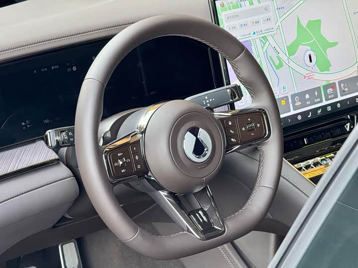 Denza Z9 2024 2024款 1100km 四驱Max版