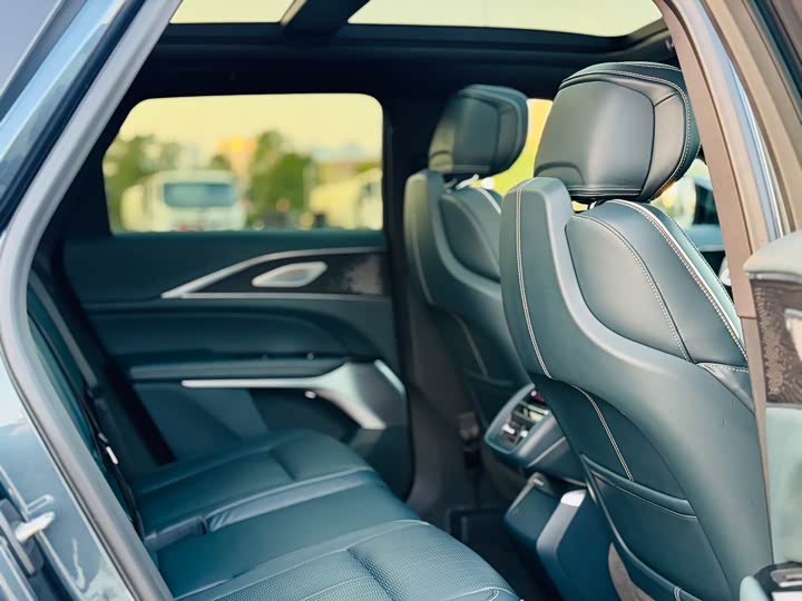 Cadillac Lyriq 2022 2022款 四驱高性能尊贵版