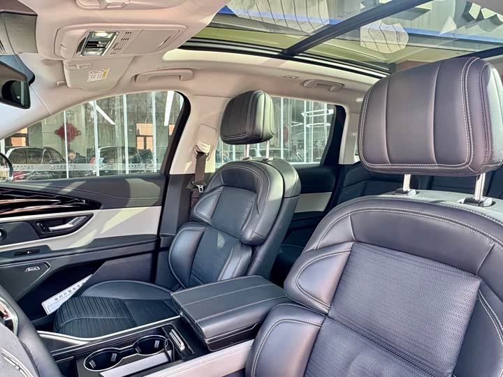 Lincoln Nautilus 2023 2023款 2.0T 四驱尊睿版