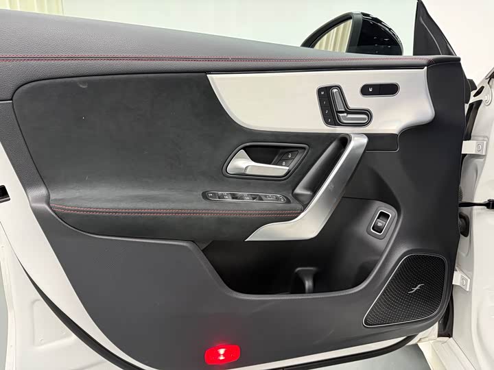 Mercedes-Benz CLA-Class 2024 2024款 CLA 220