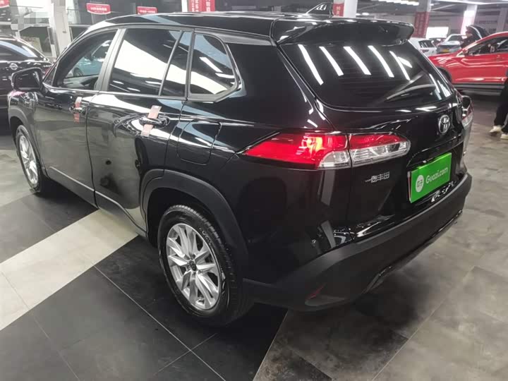 Toyota Corolla Cross 2024 2024款 2.0L 智能电混双擎 先锋版