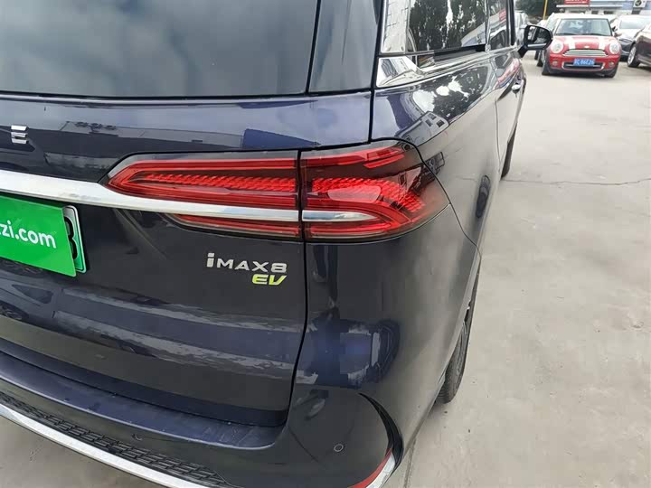 Roewe iMax 8 EV 2022 2022款 黄金版