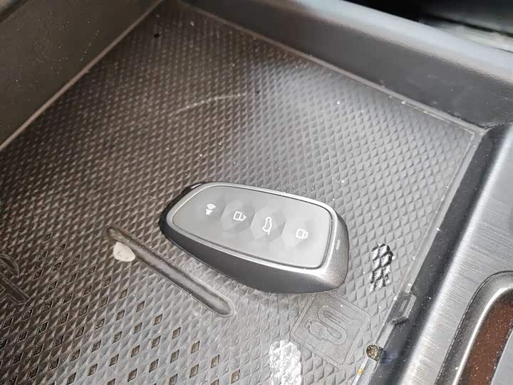 Haval H9 2024 2024款 2.4T 柴油四驱拓境版