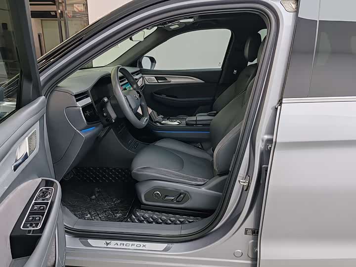 BAIC Arcfox Alpha T 2021 2021款 653S+ 160kW