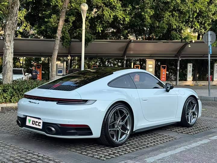 Porsche 911 2023 2023款 Carrera 3.0T
