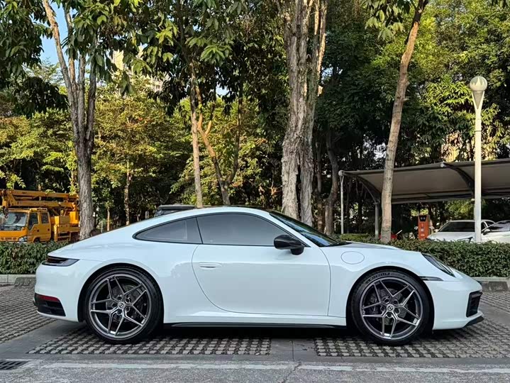 Porsche 911 2023 2023款 Carrera 3.0T