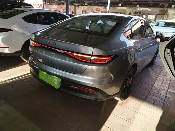 BYD Seal 05 DM-i Hybrid 2025 2025款 DM-i 智驾版 55KM豪华型