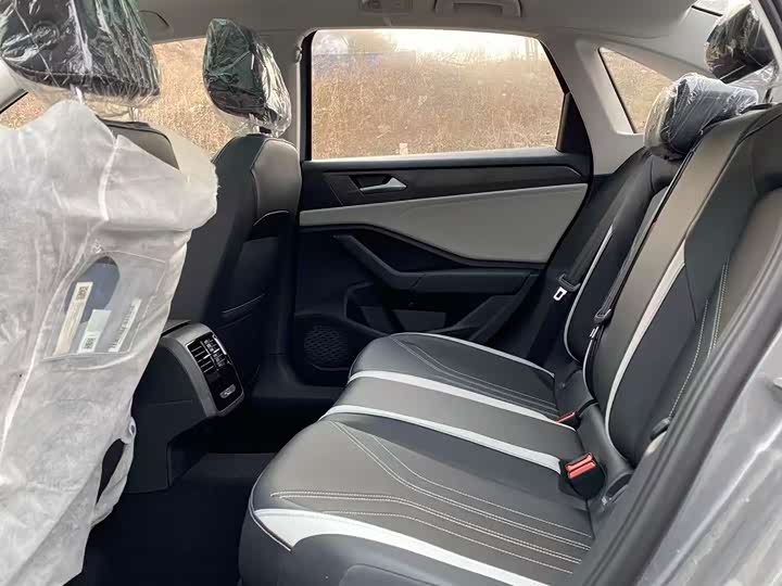 Jetta VA7 2025 2025款 1.4T 先到先得版