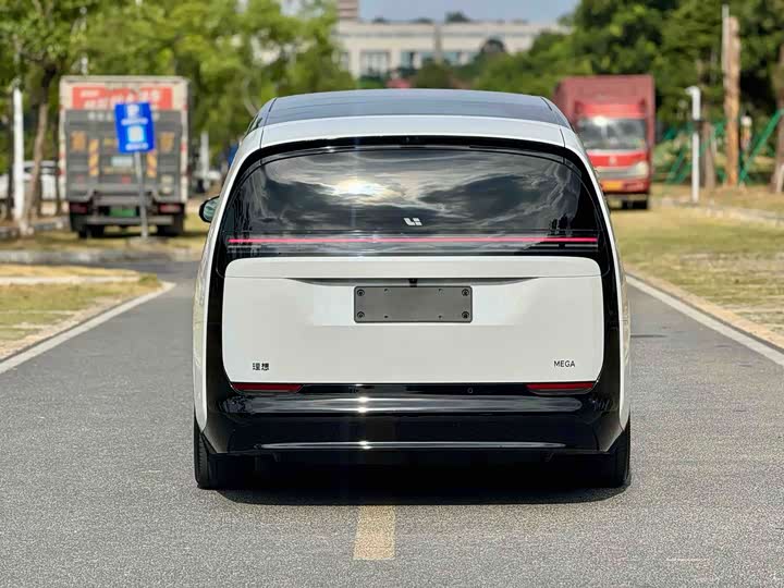 LiXiang Mega 2025 2025款 Home 家庭特别版