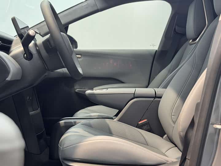 Zeekr X 2025 2025款 五座长续航版