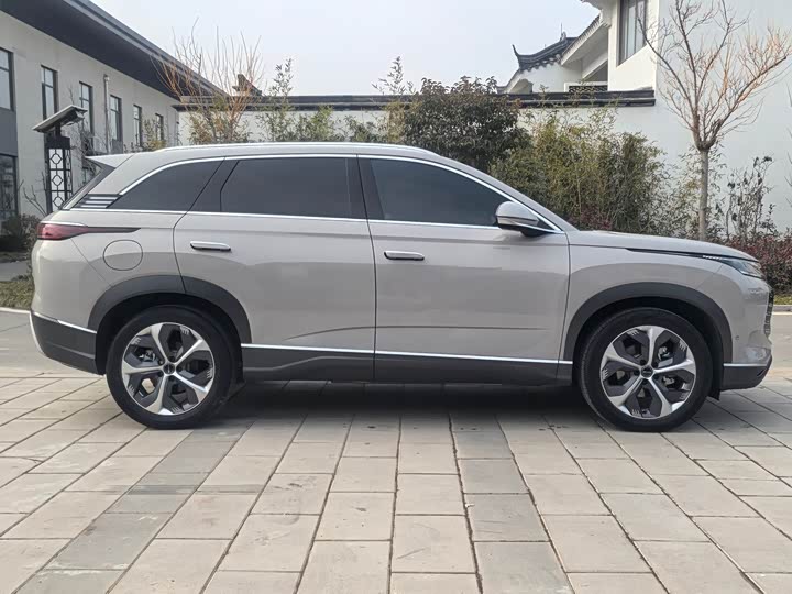 BYD Frigate 07 2023 2023款 DM-i 205KM 旗舰型