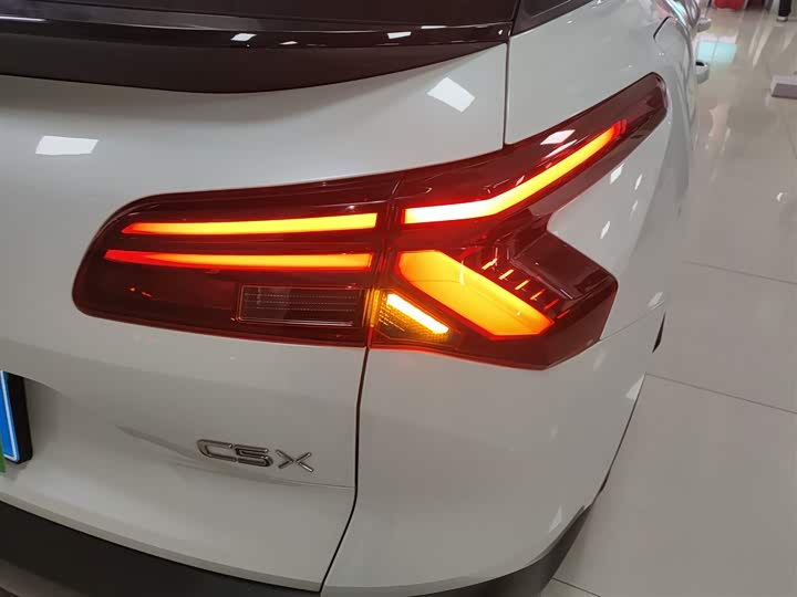 Citroen C5 X 2021 2021款 1.6T 势不凡