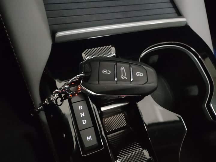 Citroen C5 X 2021 2021款 1.6T 势不凡