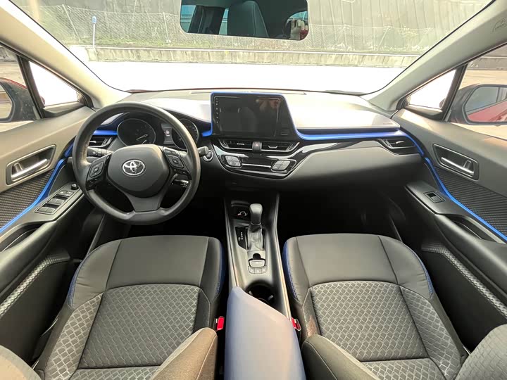 Toyota C-HR 2022 2022款 2.0L 舒适版