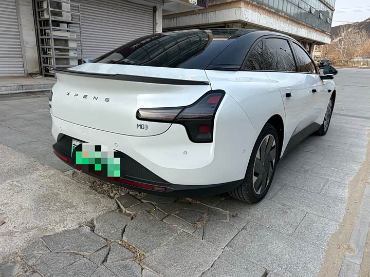 2025 XPeng Mona M03