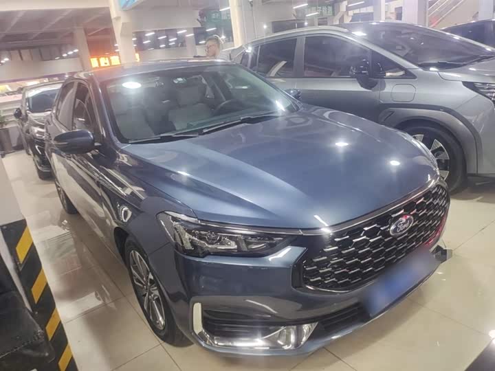 Ford Escort 2021 2021款 1.5L 自动钻石版