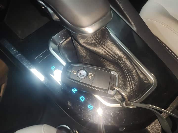 Ford Escort 2021 2021款 1.5L 自动钻石版