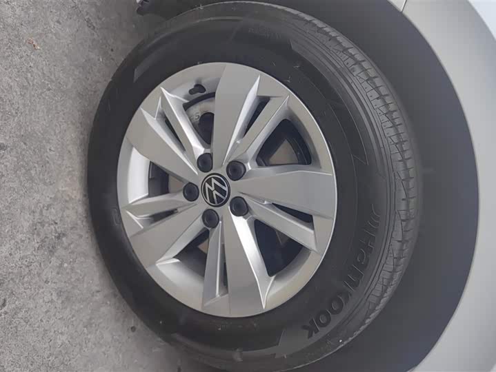 Volkswagen Polo 2023 2023款 Plus 1.5L 自动全景乐享版