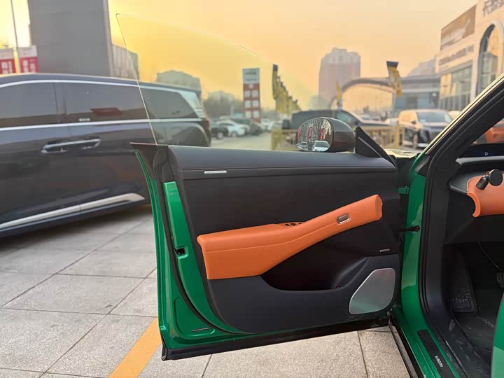 Xiaomi YU7 2025 2025款 超长续航高性能四驱Max版