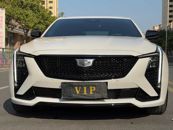 Cadillac CT5 2025 2025款 28T 赛道性能版