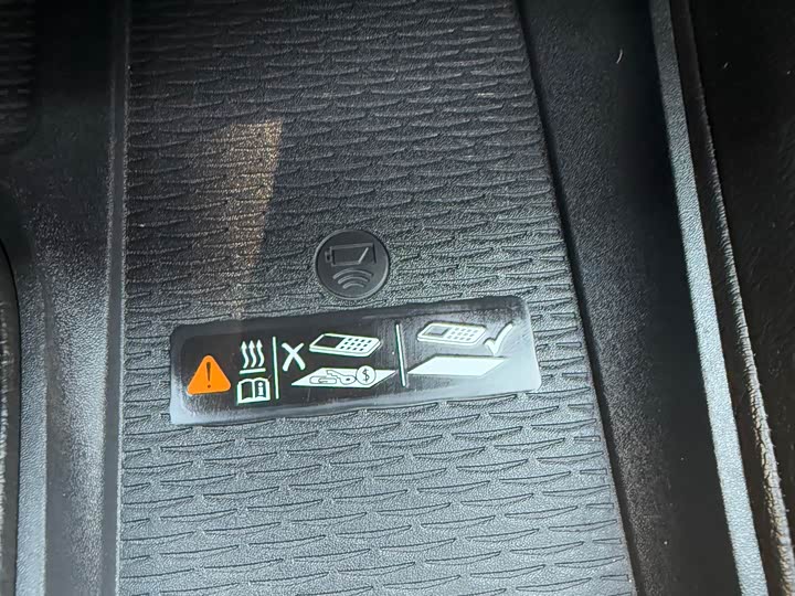 Cadillac CT5 2025 2025款 28T 赛道性能版