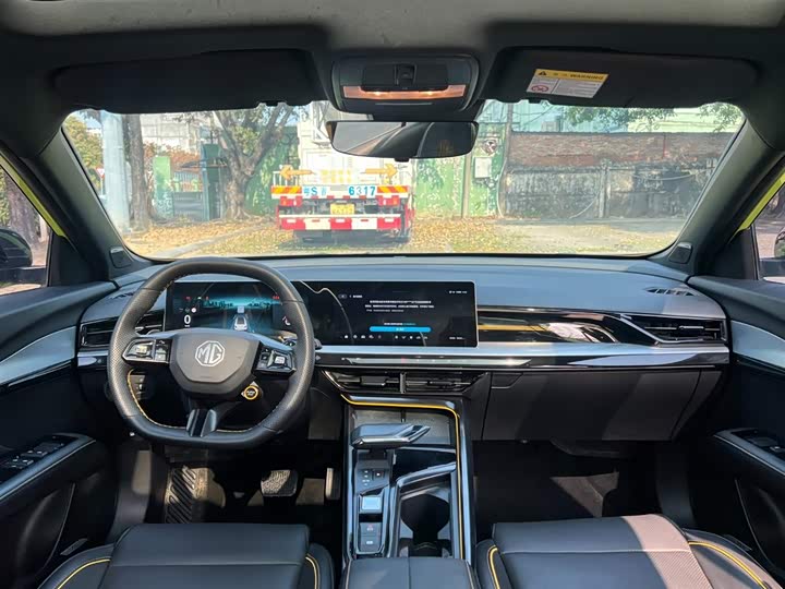 MG Motor 5 Scorpio 2022 2022款 1.5T Trophy运动旗舰版