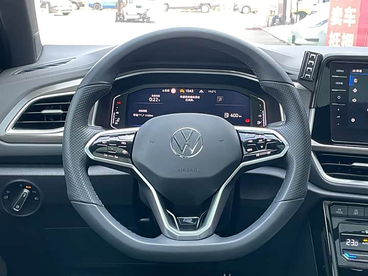 Volkswagen T-Roc 2023 2023款 300TSI DSG两驱辰光版