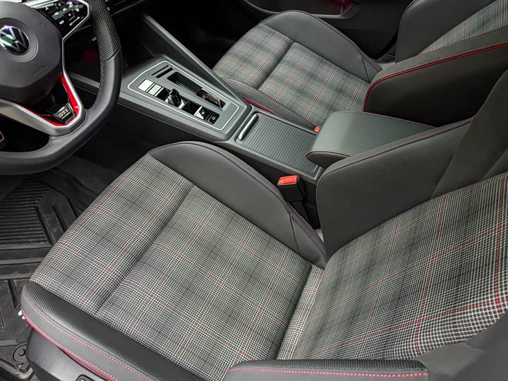 Volkswagen Golf GTI 2021 2021款 380TSI DSG GTI