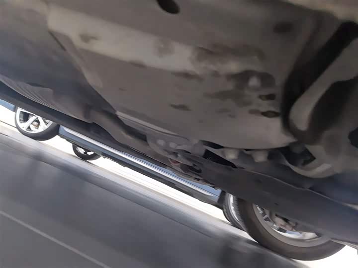 Audi A4L 2025 2025款 200万辆悦享版 40 TFSI 时尚动感型