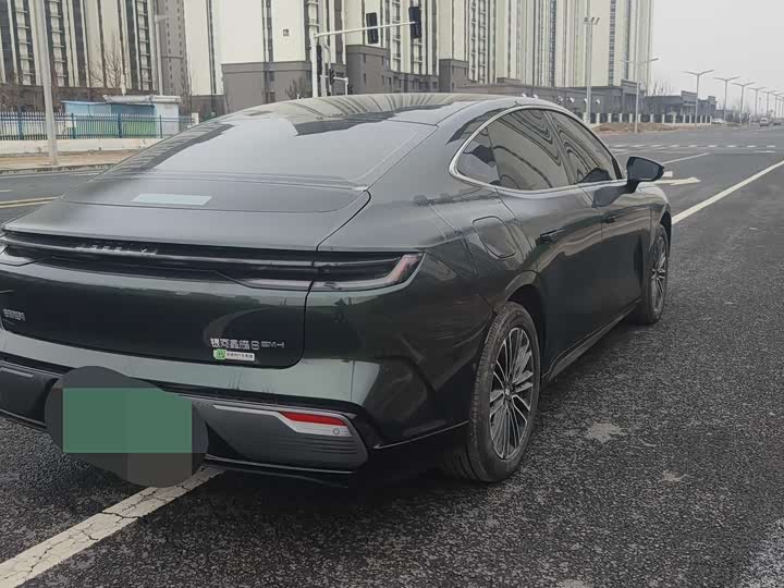 Geely Galaxy Starshine 8 EM-i 2025 2025款 130km EM-i 尊贵版