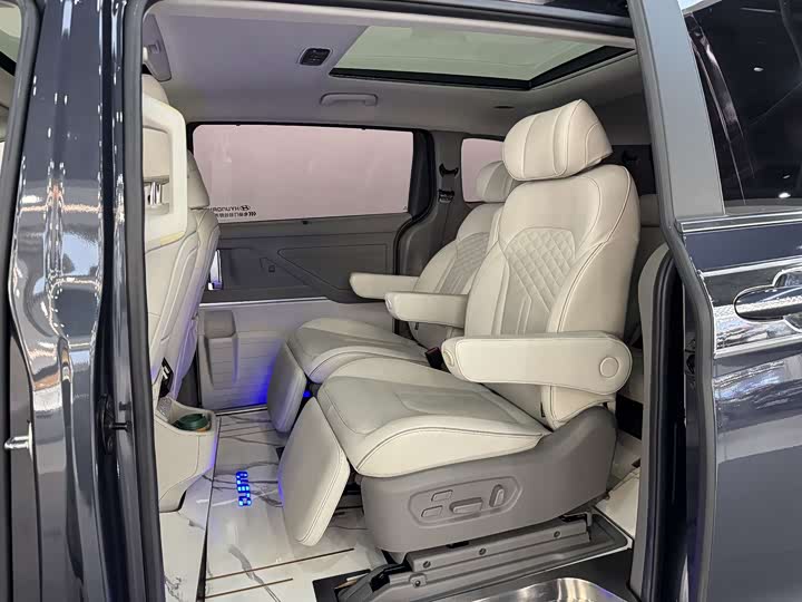 Hyundai Custo 2021 2021款 270TGDi 尊贵版 LUX