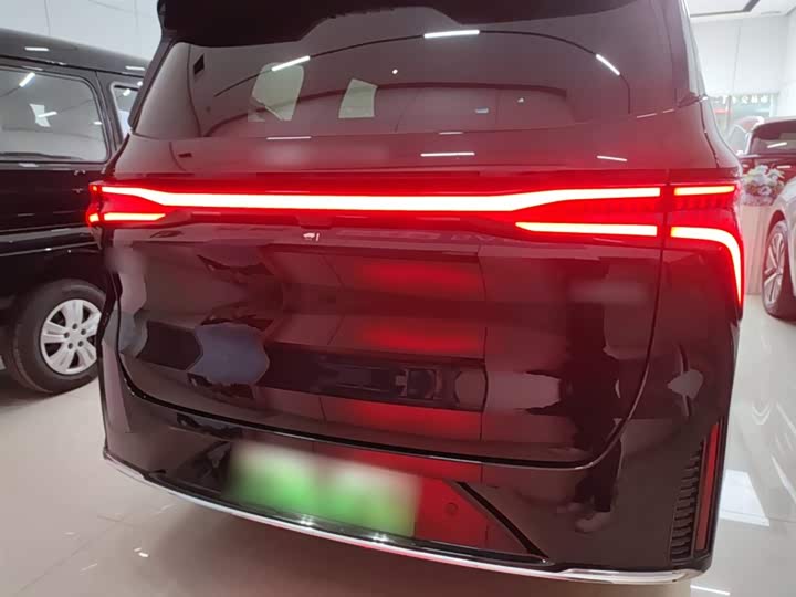 Dongfeng Forthing Xinghai V9 2026 2026款 越享系列 200km 豪华型