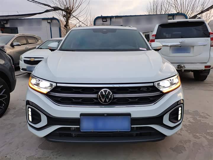 Volkswagen T-Roc 2025 2025款 300TSI DSG两驱辰光版