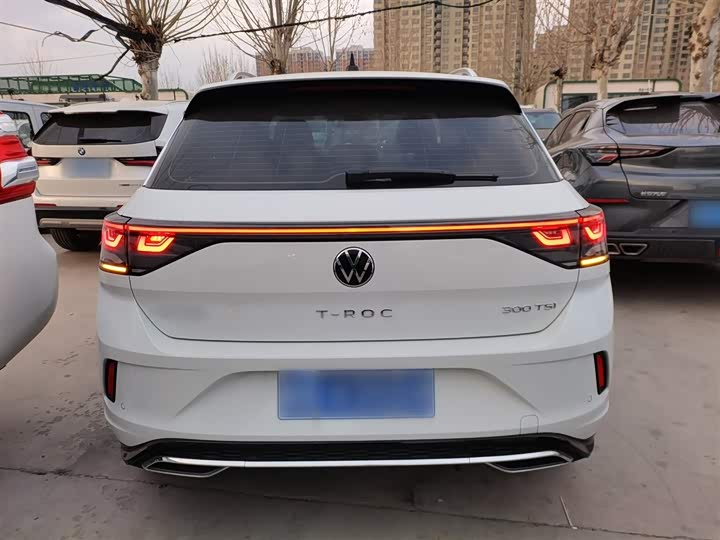 Volkswagen T-Roc 2025 2025款 300TSI DSG两驱辰光版