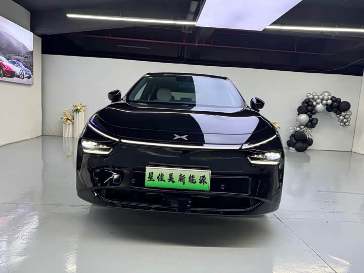 2025 XPeng G7
