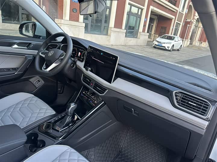 Volkswagen Tayron 2025 2025款 众享款 300TSI