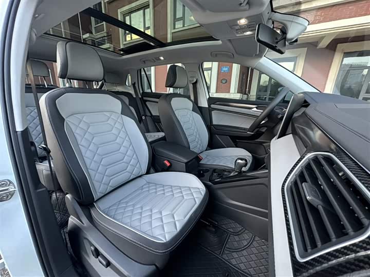 Volkswagen Tayron 2025 2025款 众享款 300TSI