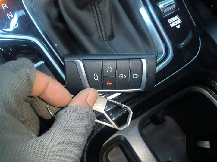 GAC Trumpchi M6 2023 2023款 PRO 270T DCT豪华版