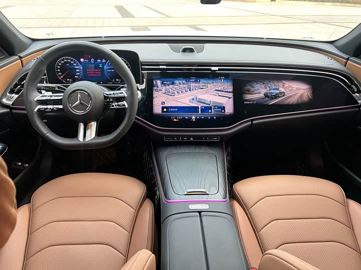 Mercedes-Benz E-Class Hybrid 2024 2024款 E 350 e L 插电式混合动力运动轿车