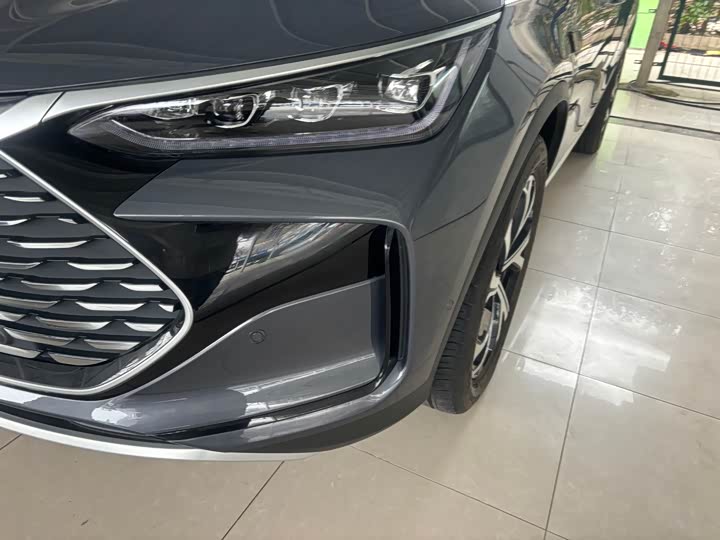 2025 BYD Tang Hybrid/EV