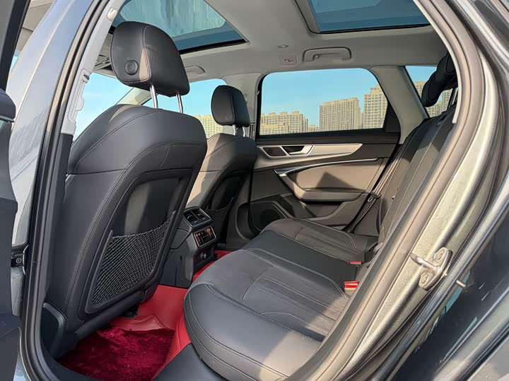 Audi A6 2024 2024款 Avant 先锋派 45 TFSI 臻选动感型