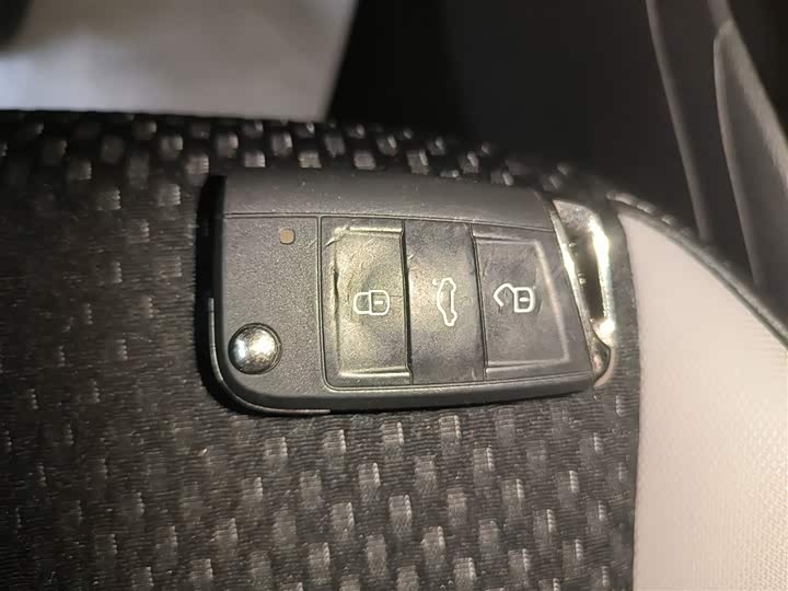 Volkswagen Tacqua 2023 2023款 200TSI DSG 悦智联版