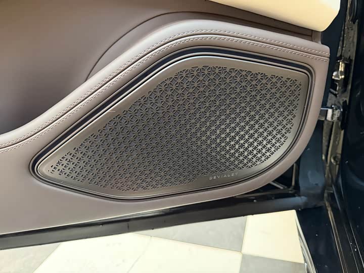 Denza Z9 2024 2024款 1100km 四驱Ultra版