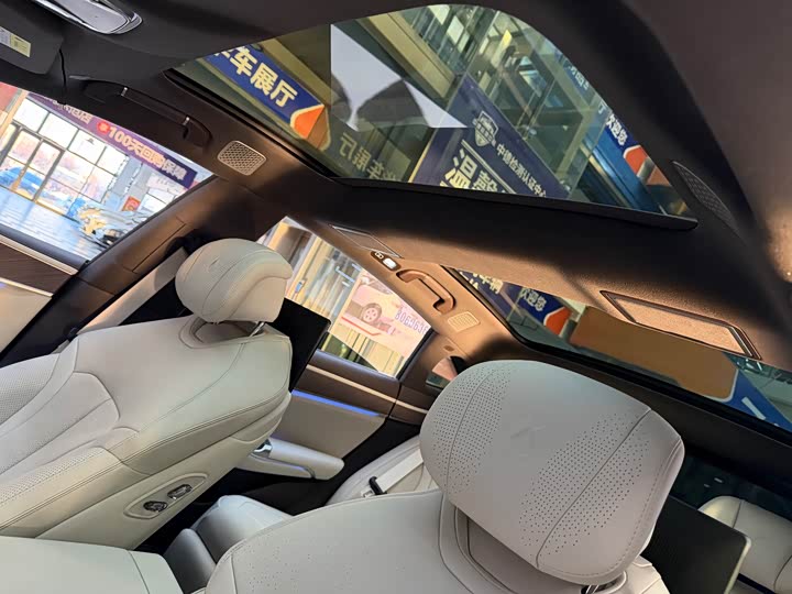 Denza Z9 2024 2024款 1100km 四驱Ultra版