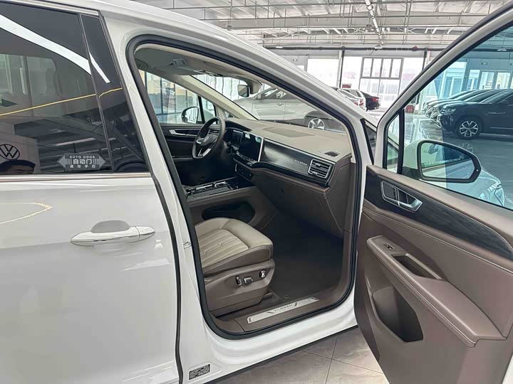 Volkswagen Viloran 2024 2024款 330TSI 豪华版