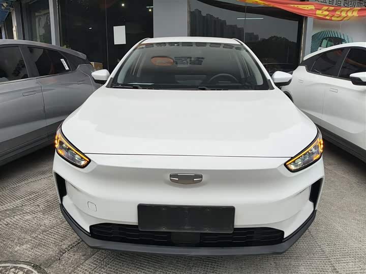 Geely Geometry C 2022 2022款 蓝莓C400