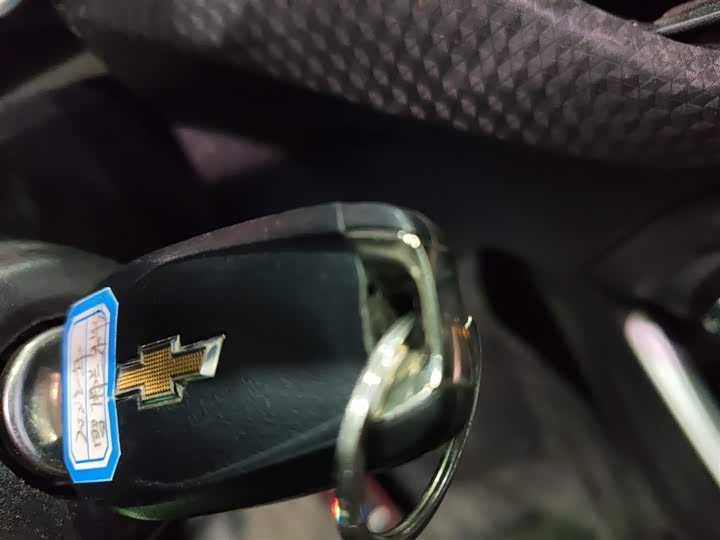 Chevrolet Onix (Cavalier) 2021 2021款 325T 自动欣悦版