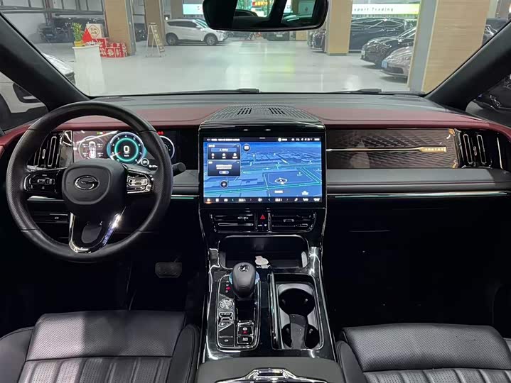 GAC Trumpchi M8 2024 2024款 宗师系列 400T 至尊版