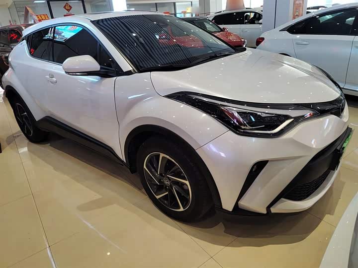 Toyota C-HR 2022 2022款 2.0L 领先版